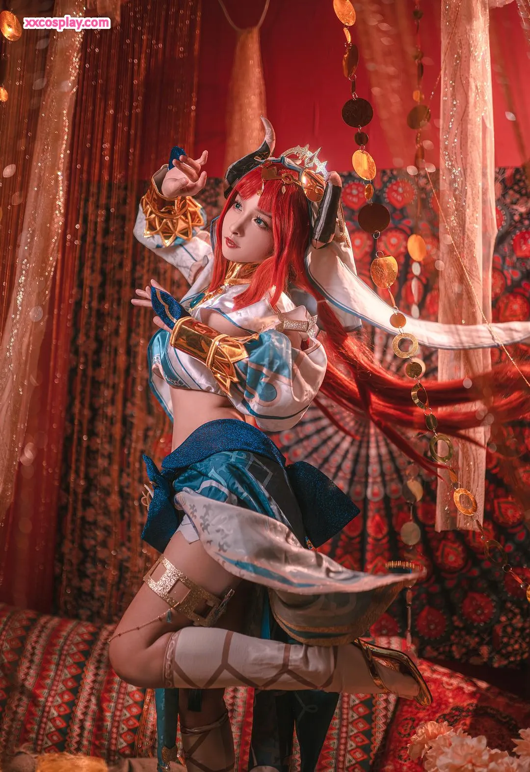 Jiujiu8a as Nilou - Genshin Impact Cosplay